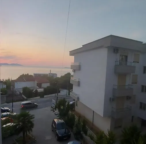 Juri Apartamento *